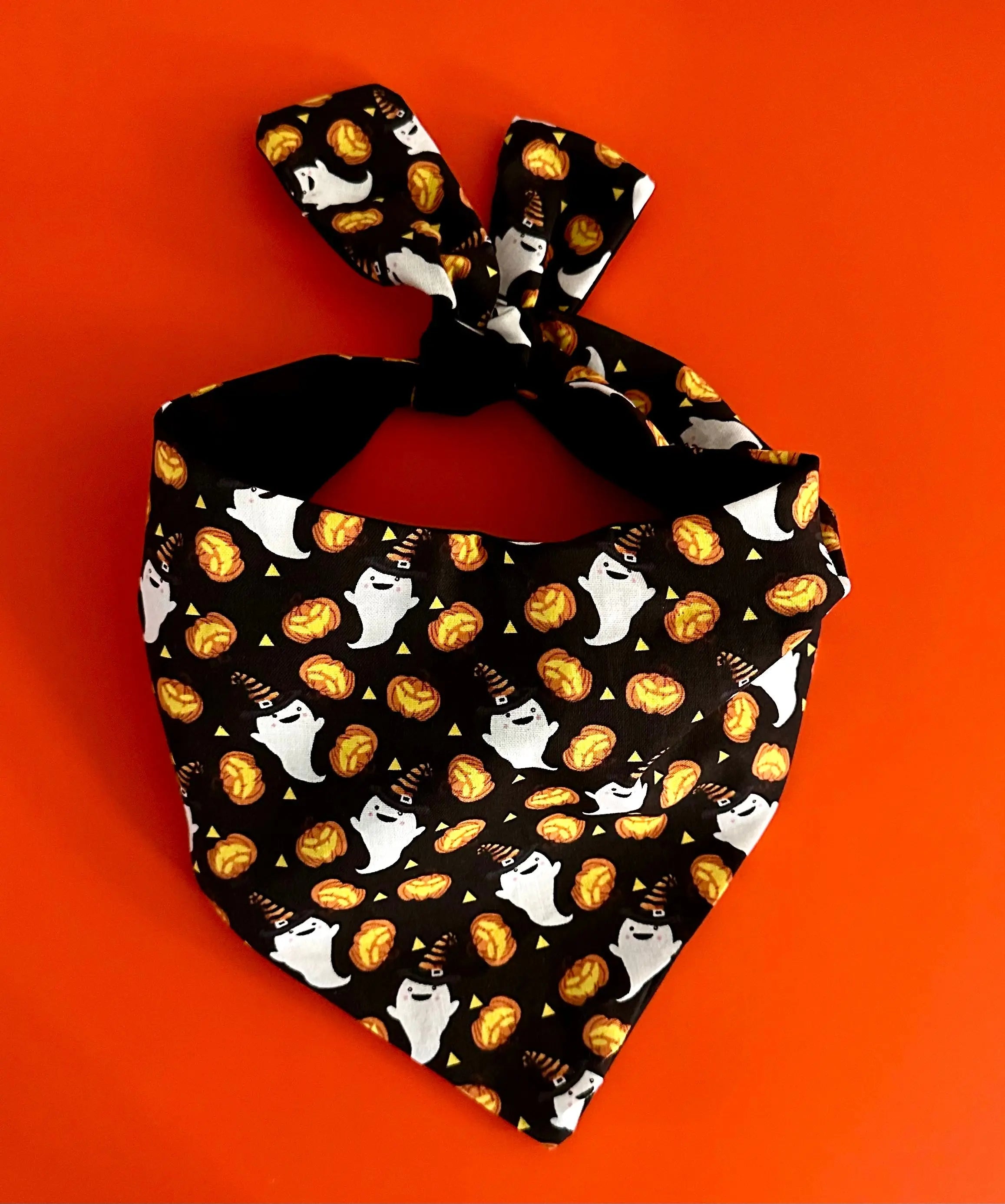 Pumpkin & Ghost Bandana - FurvanaWell